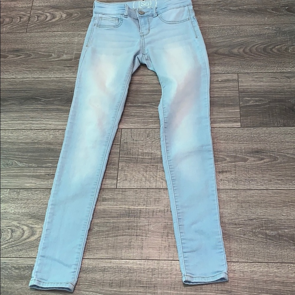light washed regular jeans
